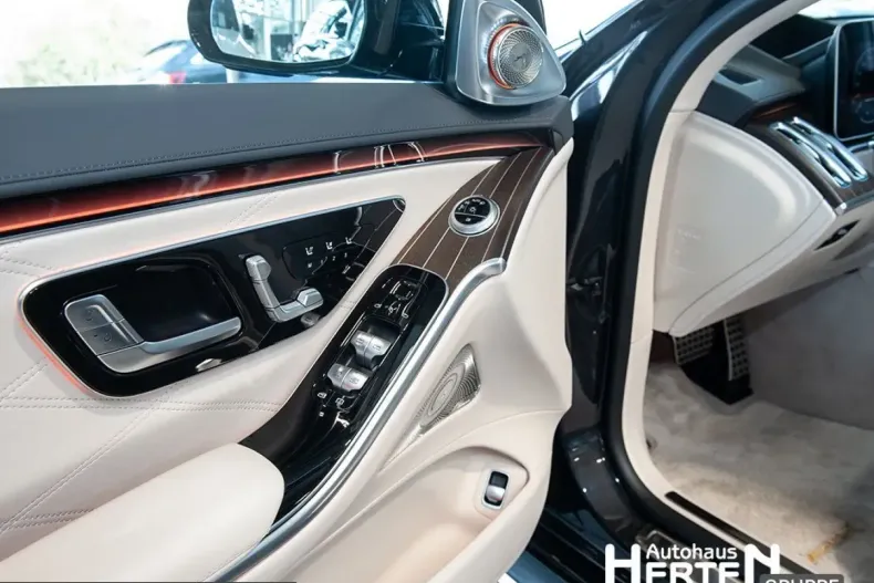 Mercedes-Benz S 63 AMG (Clasa S) din 2024 cu 42.299 km - oferta MER208263 - foto 9