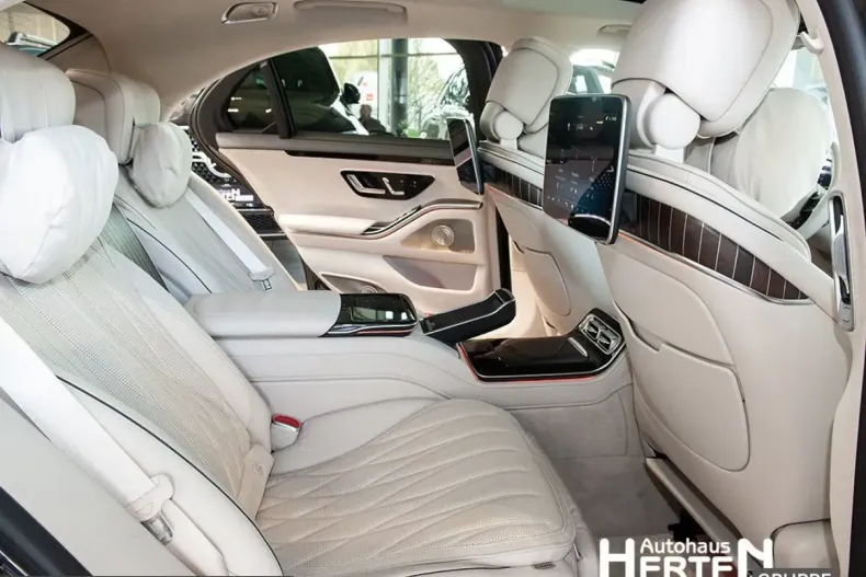 Mercedes-Benz S 63 AMG (Clasa S) din 2024 cu 42.299 km - oferta MER208263 - foto 16