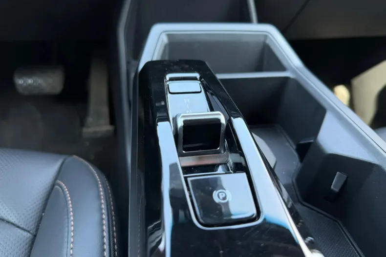 KGM Torres din 2025 cu 5.000 km - oferta KGM208267 - foto 11