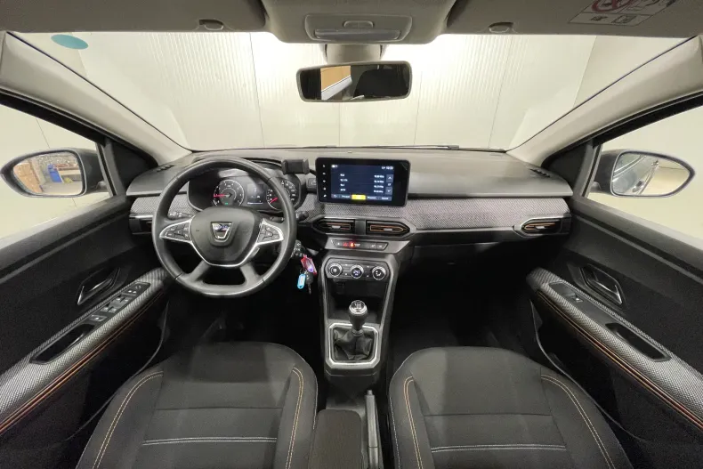 Dacia Sandero Stepway din 2023 cu 27.426 km - oferta DAC208272 - foto 7