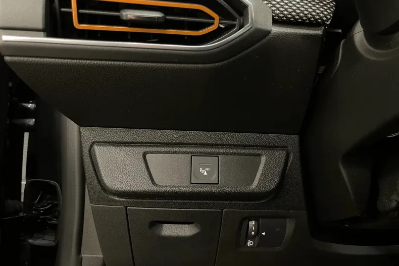 Dacia Sandero Stepway din 2023 cu 27.426 km - oferta DAC208272 - foto 20