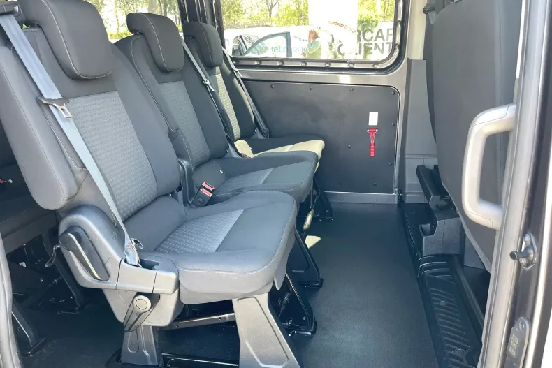 Ford Transit Custom din 2021 cu 81.986 km - oferta FOR208274 - foto 7