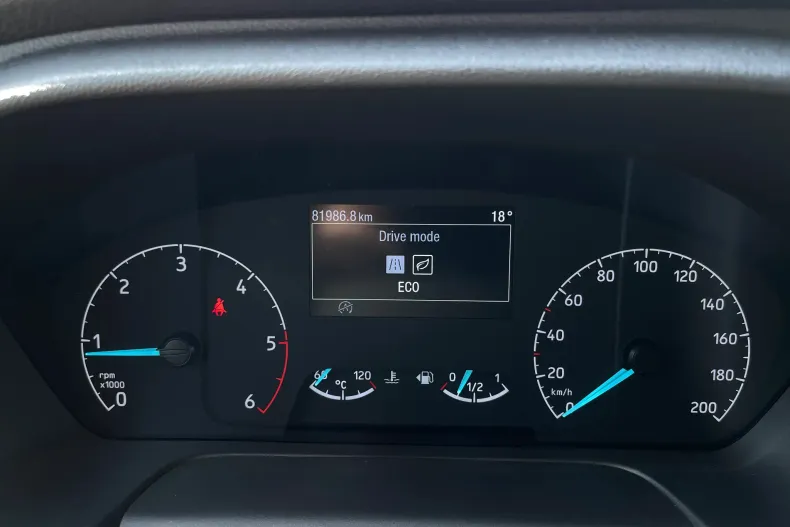 Ford Transit Custom din 2021 cu 81.986 km - oferta FOR208274 - foto 19