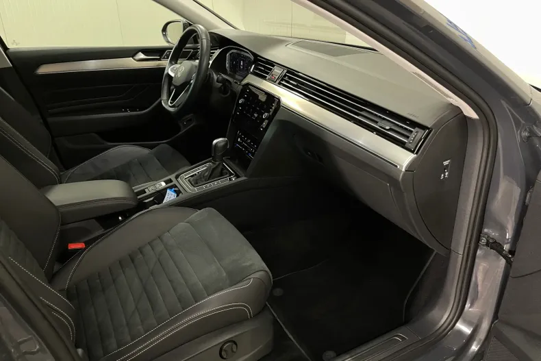 Volkswagen Passat din 2021 cu 67.451 km - oferta VOL208276 - foto 9