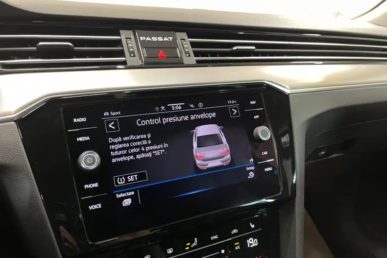 Volkswagen Passat din 2021 cu 67.451 km - oferta VOL208276 - foto 16