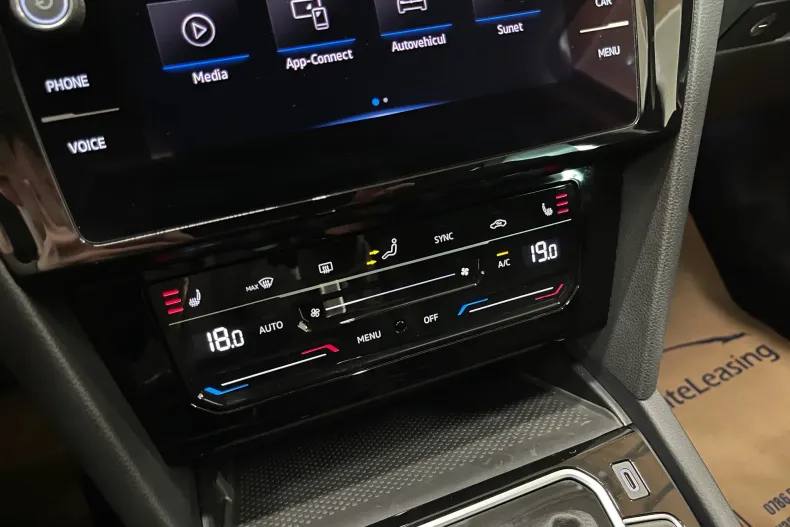 Volkswagen Passat din 2021 cu 67.451 km - oferta VOL208276 - foto 20