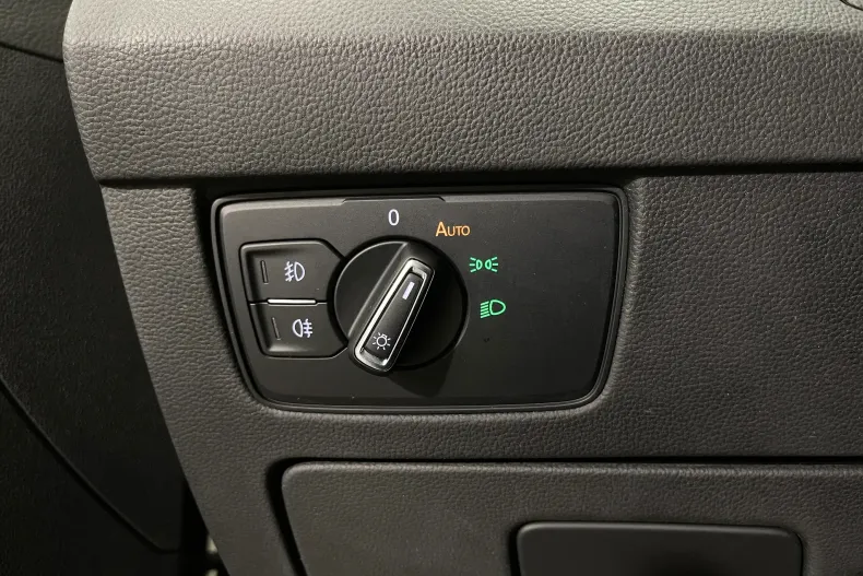 Volkswagen Passat din 2021 cu 67.451 km - oferta VOL208276 - foto 26