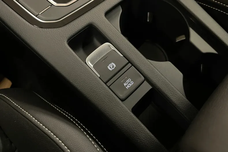 Volkswagen Passat din 2021 cu 67.451 km - oferta VOL208276 - foto 29