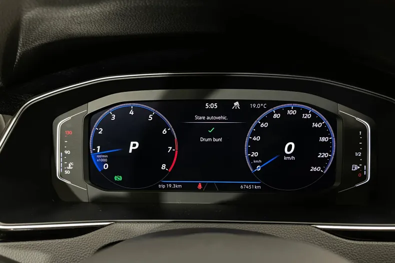 Volkswagen Passat din 2021 cu 67.451 km - oferta VOL208276 - foto 31