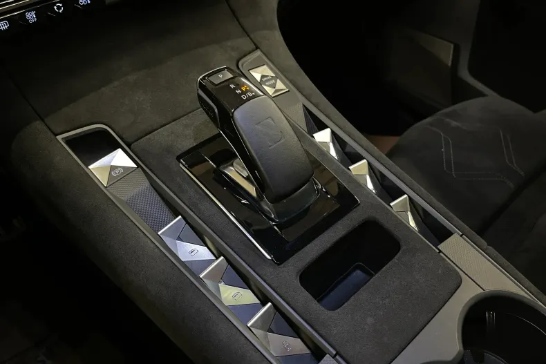 DS Automobiles DS 7 Crossback din 2020 cu 129.688 km - oferta DSA208277 - foto 34