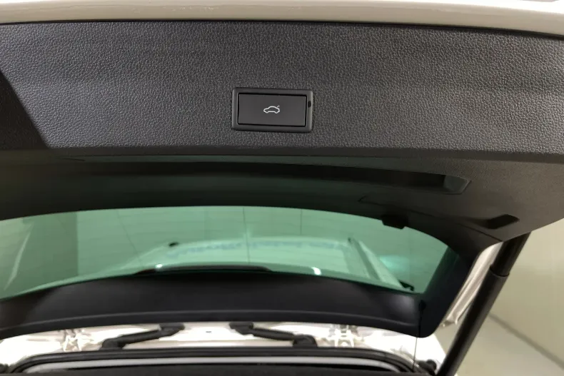 Seat Ateca din 2021 cu 82.734 km - oferta SEA208278 - foto 29