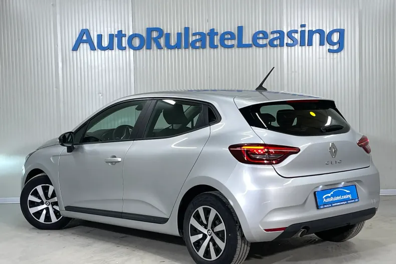 Renault Clio din 2023 cu 38.919 km - oferta REN208280 - foto 4