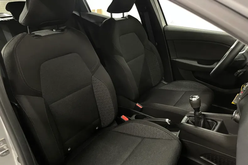 Renault Clio din 2023 cu 38.919 km - oferta REN208280 - foto 10