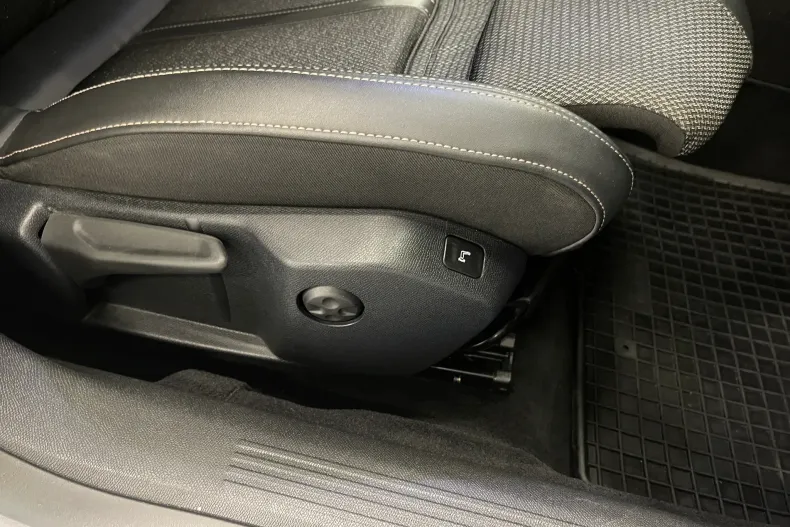 Peugeot 508 din 2024 cu 81.207 km - oferta PEU208282 - foto 22