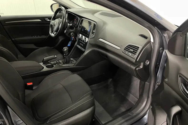 Renault Megane din 2021 cu 49.985 km - oferta REN208285 - foto 9