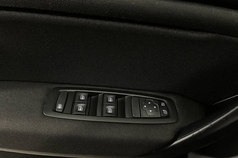 Renault Megane din 2021 cu 49.985 km - oferta REN208285 - foto 20