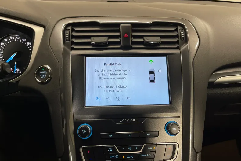 Ford Mondeo din 2021 cu 62.458 km - oferta FOR208286 - foto 14