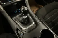 Ford Mondeo din 2021 cu 62.458 km - oferta FOR208286 - foto 25