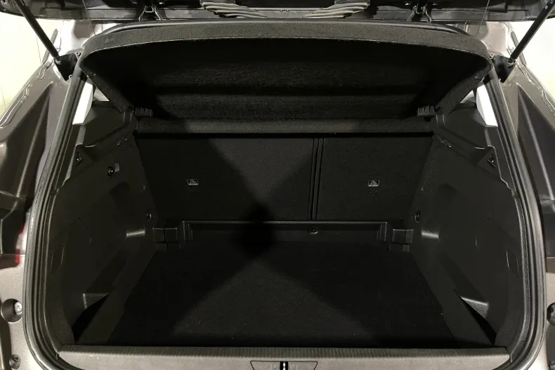 Opel Grandland (X) din 2021 cu 123.616 km - oferta OPE208290 - foto 12