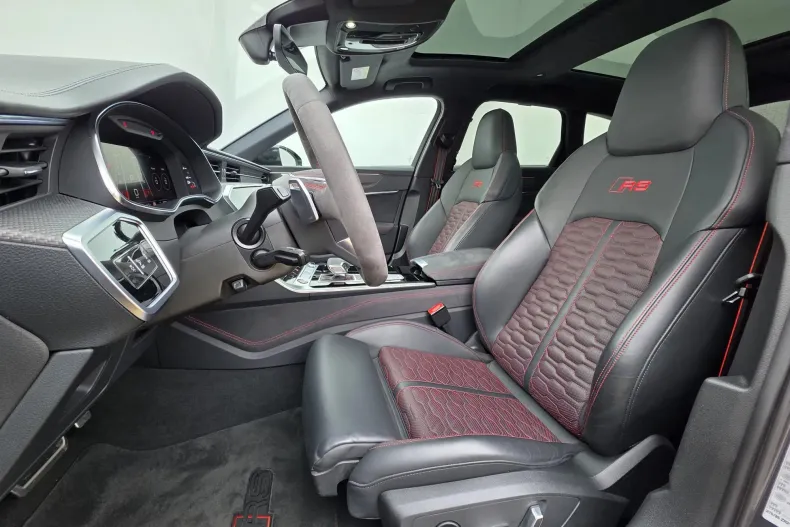 Audi RS6 din 2023 cu 31.725 km - oferta AUD208296 - foto 8