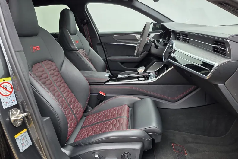 Audi RS6 din 2023 cu 31.725 km - oferta AUD208296 - foto 20