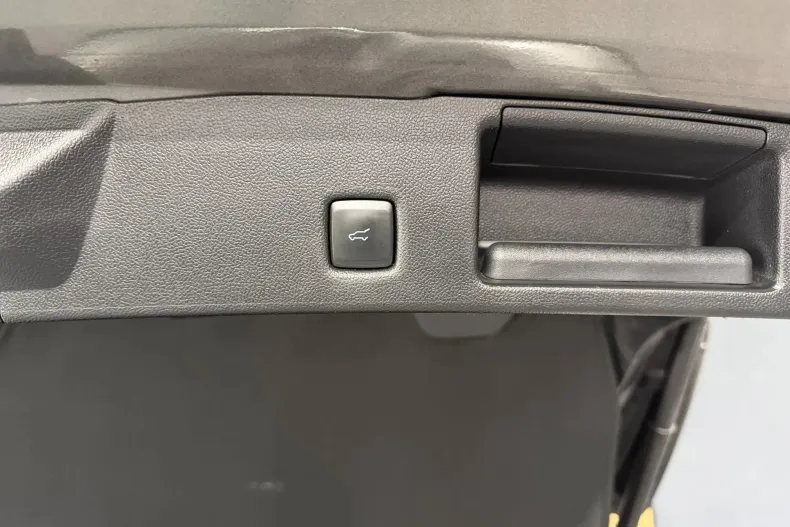 Ford Kuga din 2022 cu 109.507 km - oferta FOR208297 - foto 26