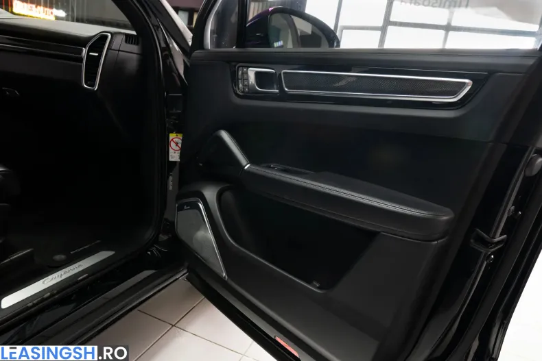 Porsche Cayenne din 2020 cu 143.600 km - oferta POR208304 - foto 35