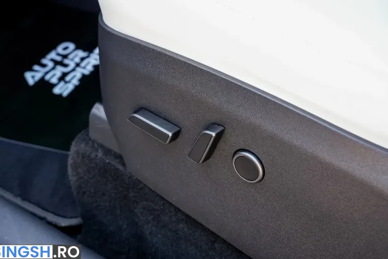 Tesla Model Y din 2023 cu 98.000 km - oferta TES208305 - foto 30