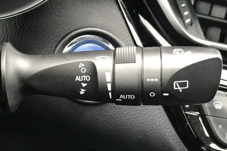 Toyota C-HR din 2020 cu 119.219 km - oferta TOY208311 - foto 22