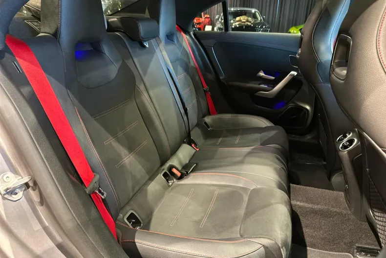 Mercedes-Benz CLA 45 AMG (Clasa CLA) din 2020 cu 80.538 km - oferta MER208313 - foto 27