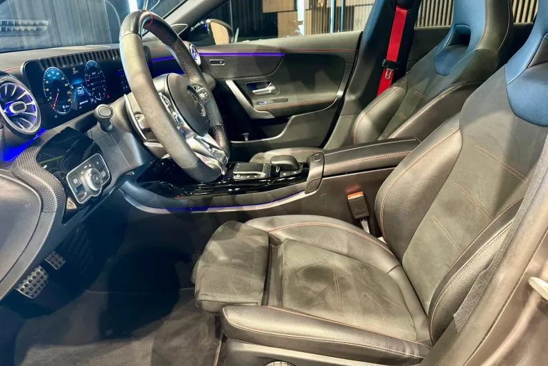 Mercedes-Benz CLA 45 AMG (Clasa CLA) din 2020 cu 80.538 km - oferta MER208313 - foto 31