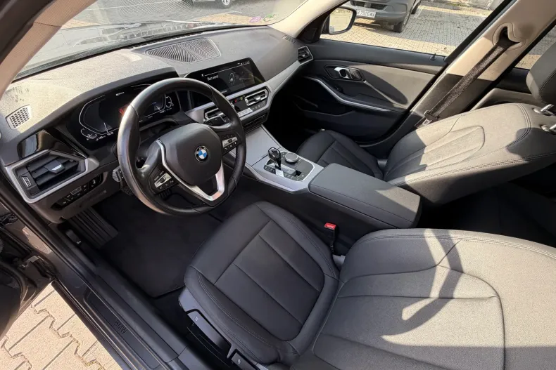 BMW 330e (Seria 3) din 2021 cu 147.044 km - oferta BMW208315 - foto 12
