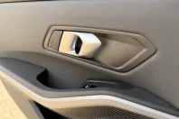 BMW 330e (Seria 3) din 2021 cu 147.044 km - oferta BMW208315 - foto 18