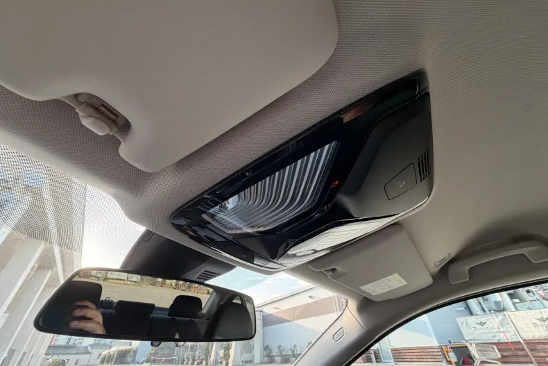 BMW 330e (Seria 3) din 2021 cu 147.044 km - oferta BMW208315 - foto 32