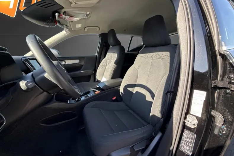 Volvo XC40 din 2021 cu 121.600 km - oferta VOL208316 - foto 9