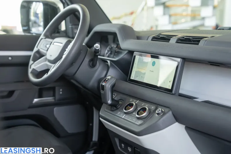 Land Rover Defender din 2022 cu 119.597 km - oferta LAN208320 - foto 16