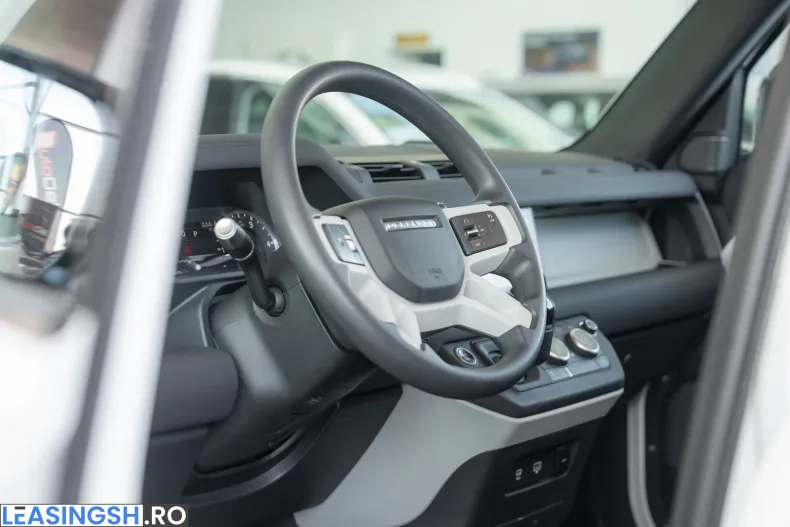 Land Rover Defender din 2022 cu 119.597 km - oferta LAN208320 - foto 17