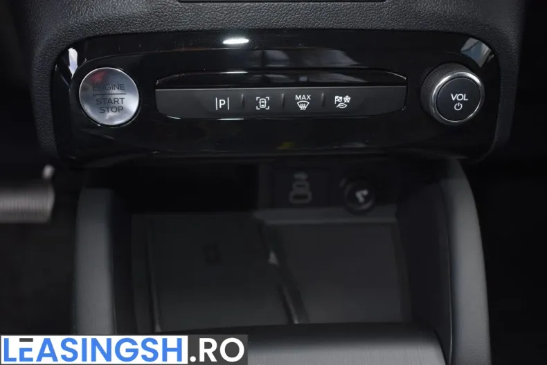 Ford Kuga din 2025 cu 1 km - oferta FOR208322 - foto 30