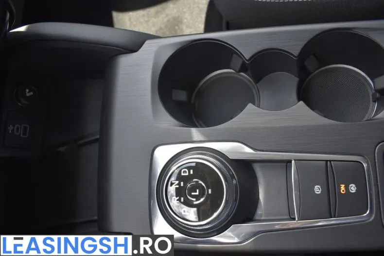 Ford Kuga din 2025 cu 1 km - oferta FOR208322 - foto 35