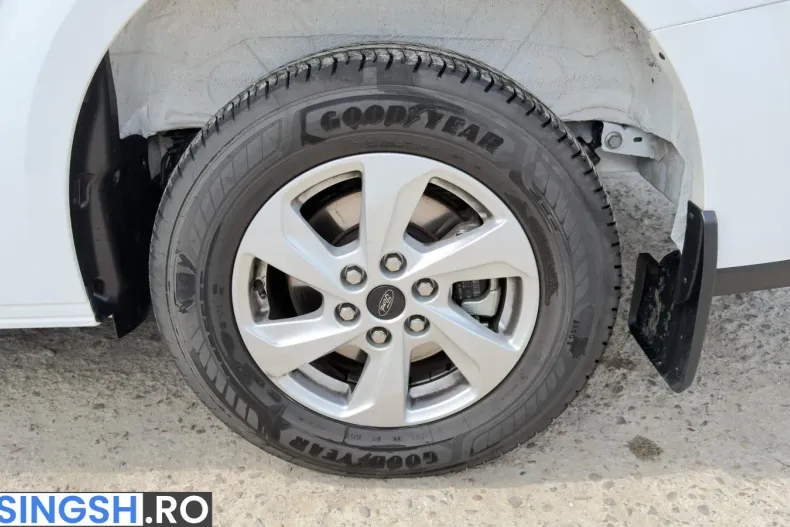 Ford Transit Custom din 2025 cu 5.800 km - oferta FOR208328 - foto 11