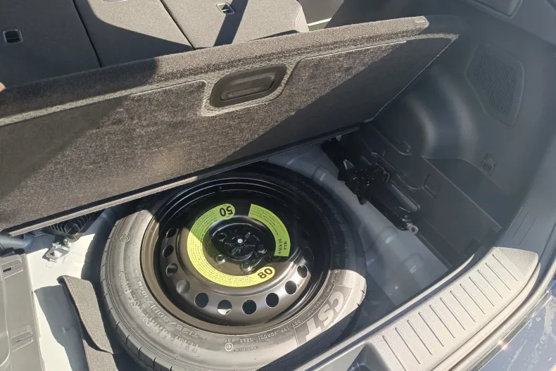 Kia Sportage din 2025 cu 9 km - oferta KIA208329 - foto 35