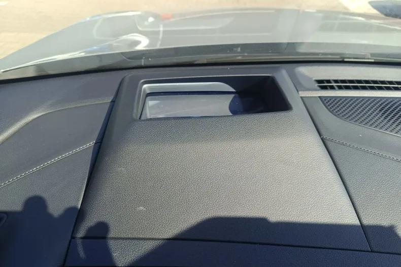 Kia Sportage din 2025 cu 9 km - oferta KIA208329 - foto 37