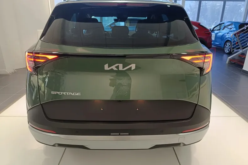 Kia Sportage din 2025 cu 12 km - oferta KIA208330 - foto 6