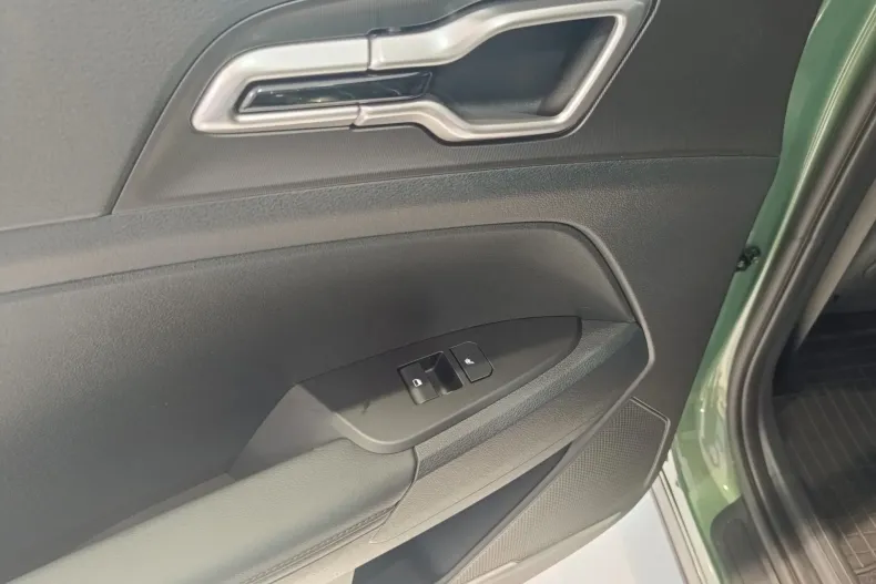 Kia Sportage din 2025 cu 12 km - oferta KIA208330 - foto 23