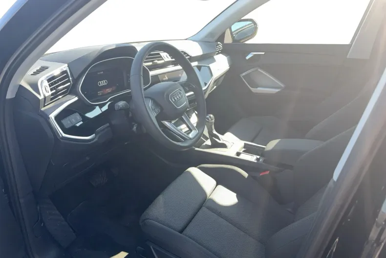 Audi Q3 din 2025 cu 6.628 km - oferta AUD208333 - foto 9