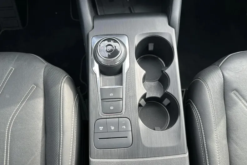 Ford Kuga din 2022 cu 84.496 km - oferta FOR208340 - foto 18