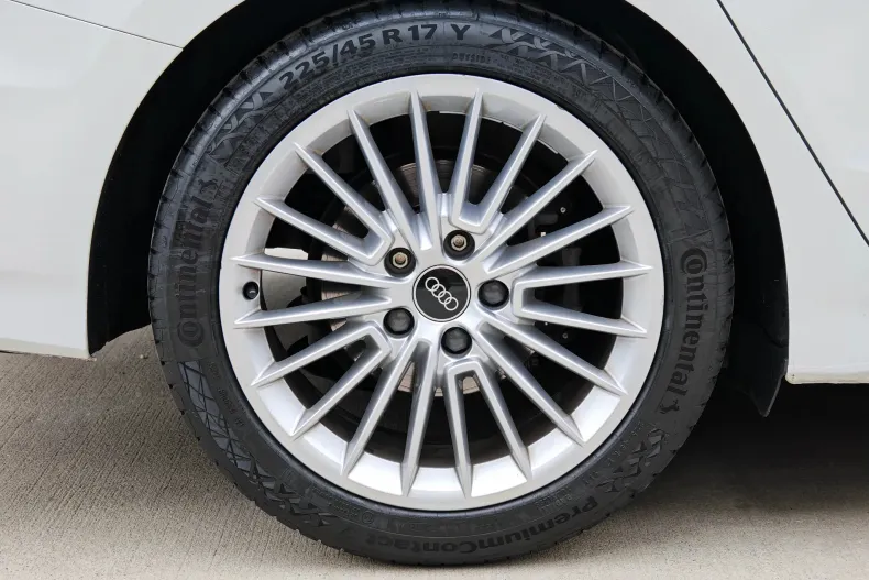 Audi A3 din 2021 cu 202.863 km - oferta AUD208345 - foto 11