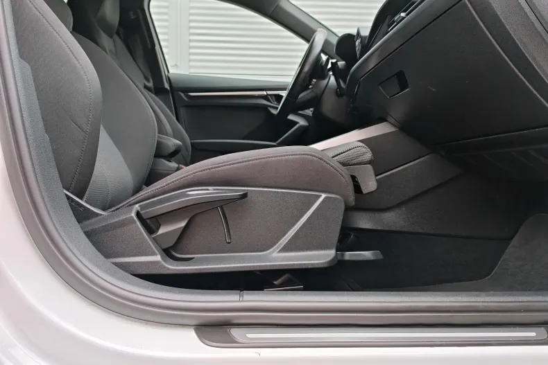 Audi A3 din 2021 cu 202.863 km - oferta AUD208345 - foto 21