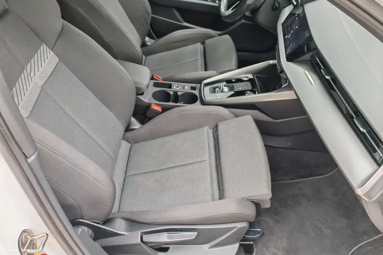 Audi A3 din 2021 cu 202.863 km - oferta AUD208345 - foto 22