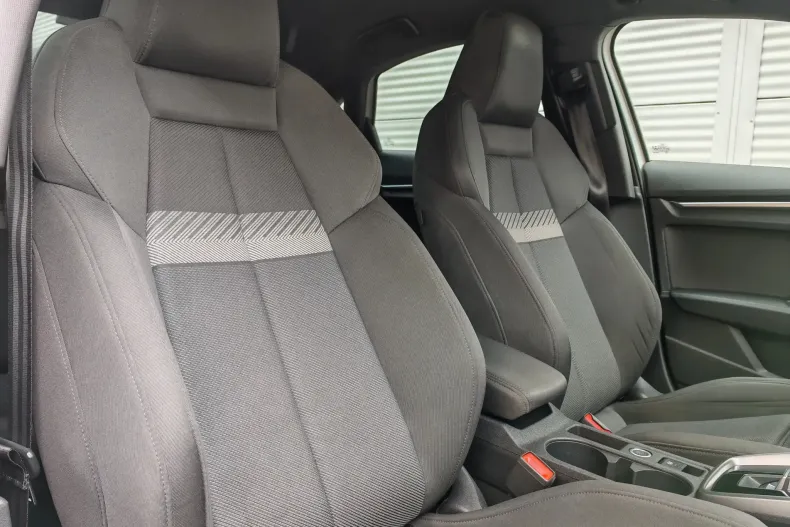 Audi A3 din 2021 cu 202.863 km - oferta AUD208345 - foto 23